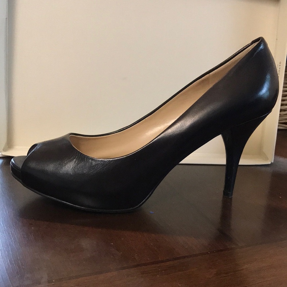 Nine west peep toe heels